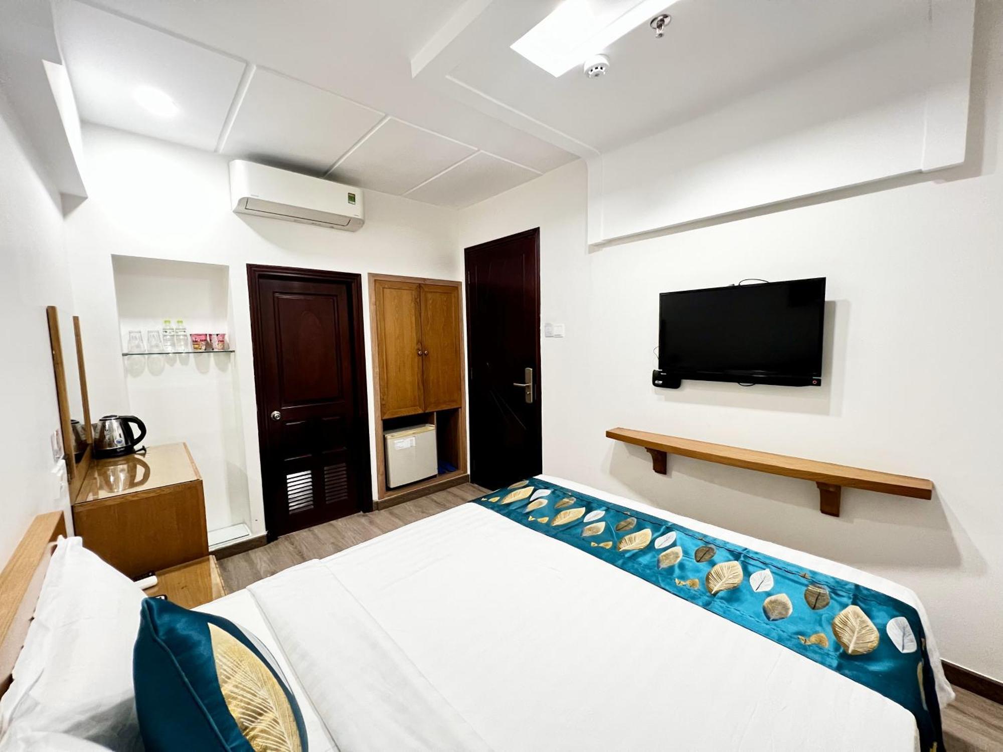 RedDoorz Sao Mai Hotel Ton That Tung Ho-Chi-Minh-Stadt Exterior foto